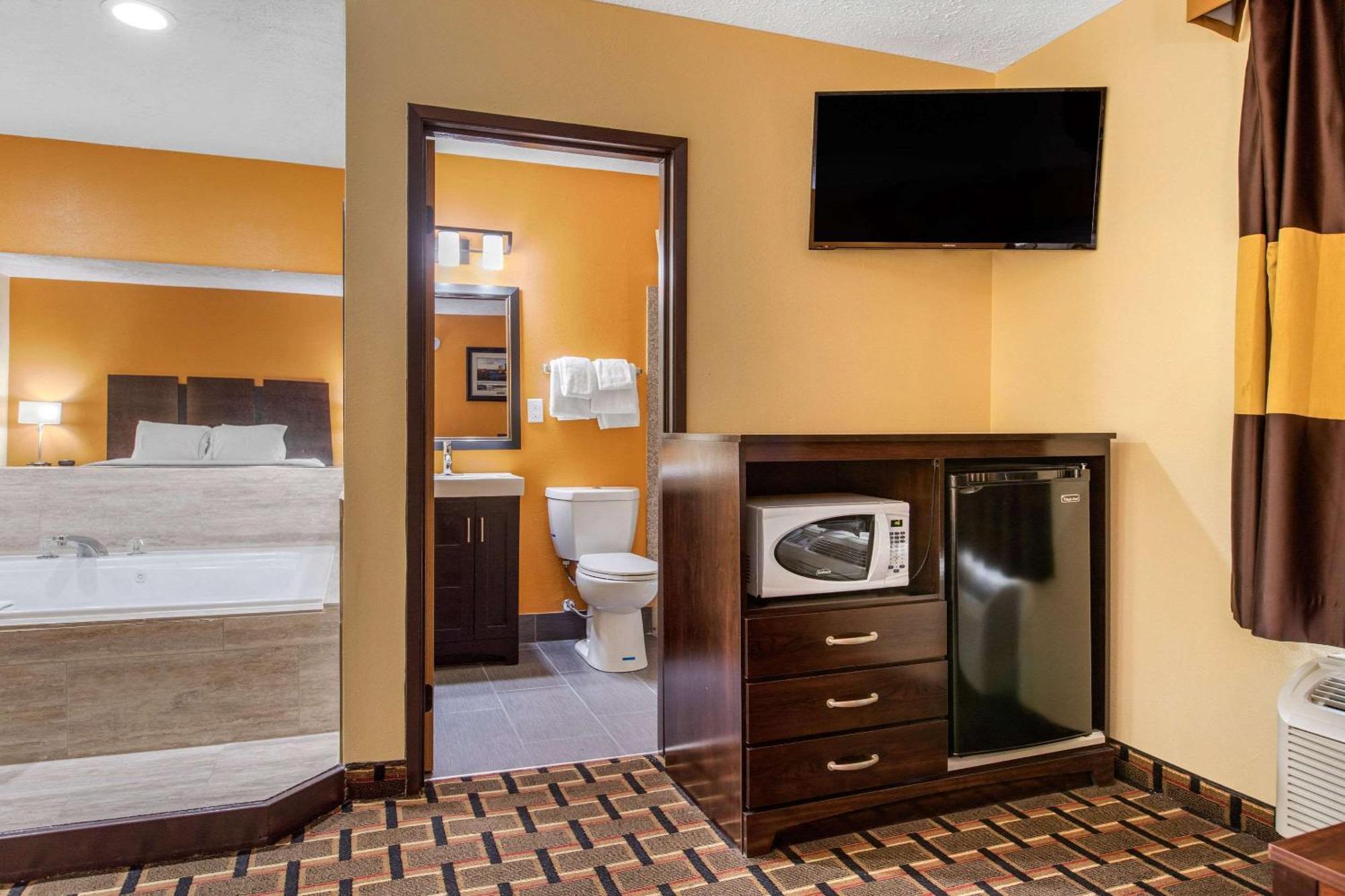 Quality Inn Grand Rapids Near Downtown Wyoming Eksteriør bilde